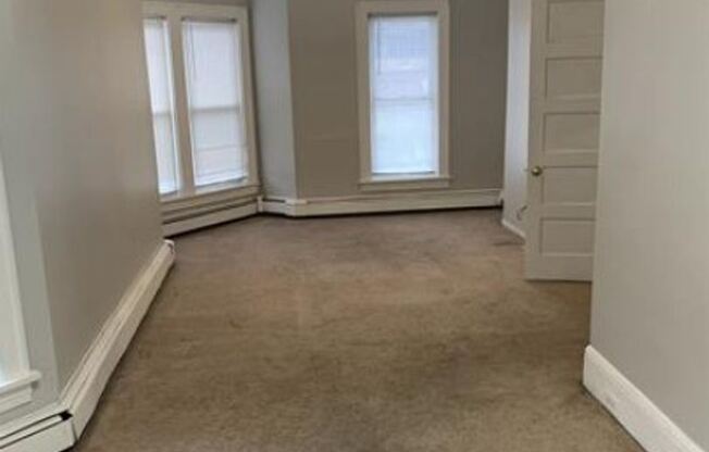 718 South 10th Street