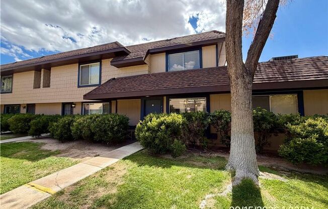 2-Bedroom Townhome with Private Backyard & Community Pool