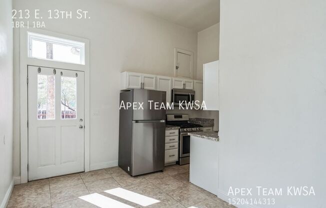 213 E 13 ST