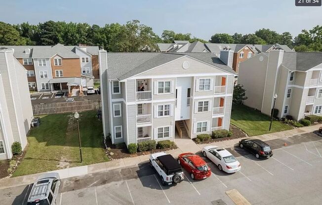2 bedroom 2 full bath condo close to the beach
