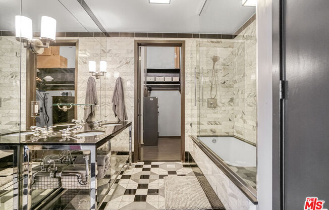 1 bed, 1 bath, 1,560 sqft, $7,500, Unit 1007