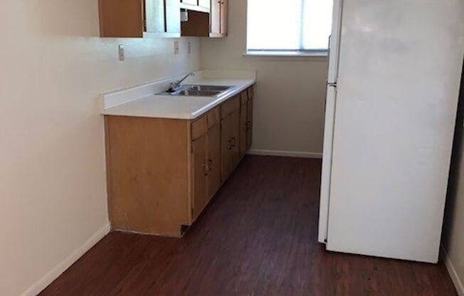 1 bed, 1 bath, 686 sqft, $1,050, Unit 5