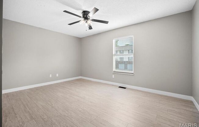 2 beds, 1 bath, 888 sqft, $1,525, Unit Boca Raton Drive - 779