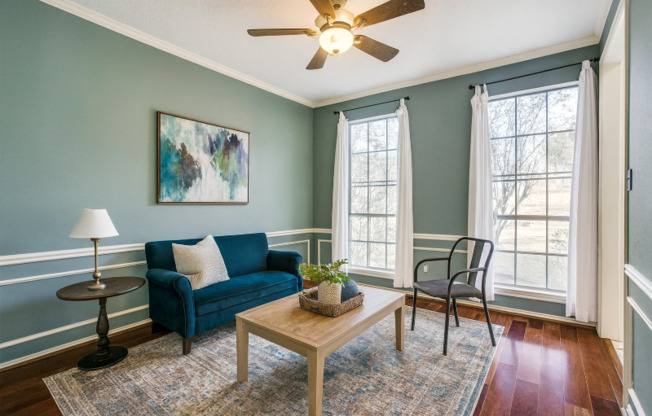 2138 SWORD DR