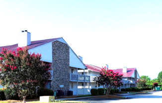 Stonehenge Apartments 2BR/2BA