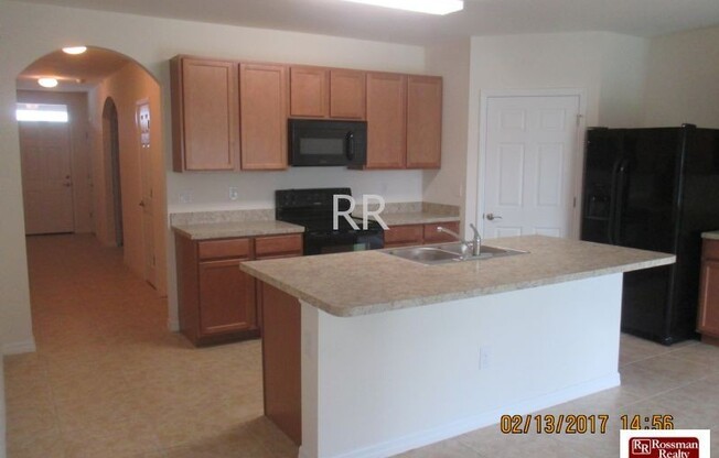 4 beds, 2 baths, $2,000