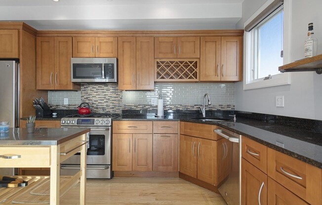 288 C St Unit 3