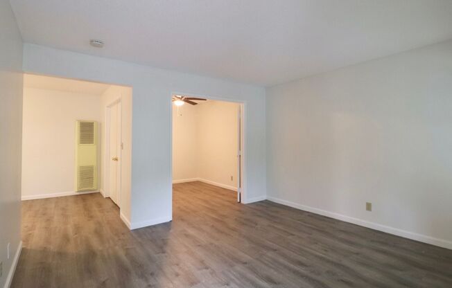 2 beds, 1 bath, 798 sqft, $2,395, Unit 241 Chester Way 03