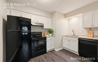 404 W Poplar
