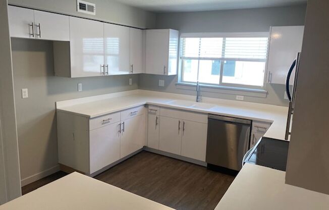 Beautiful 2 Bedroom Condo in Provo!
