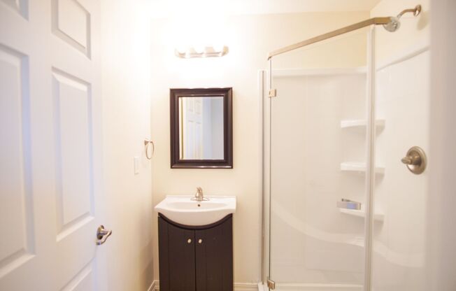 Studio, 1 bath, 276 sqft, $1,025, Unit 5607-202