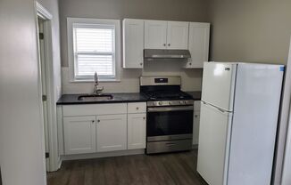 1 bed, 1 bath, $1,595, Unit 2A