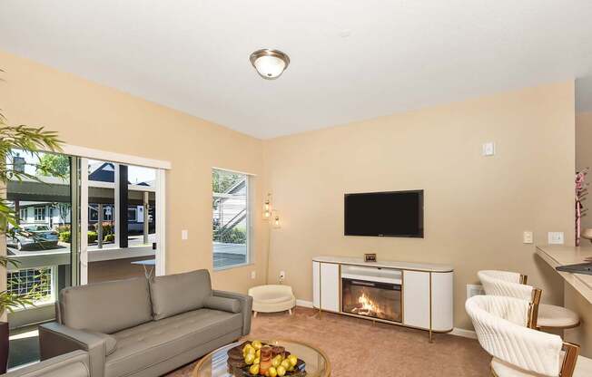 Welcome to The Landing | Townhomes and Apartments in Oregon City