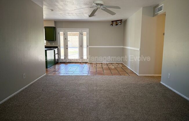 2401 W FREMONT DR