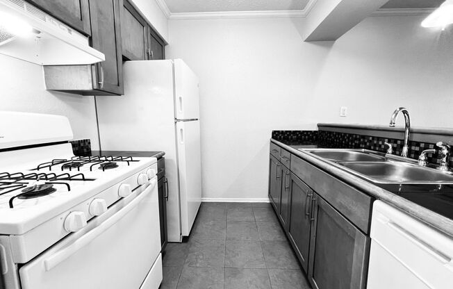 1 bed, 1 bath, 750 sqft, $1,135, Unit ABB-1-302