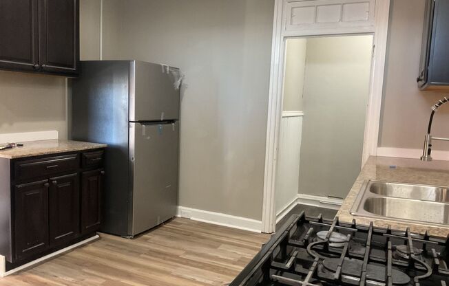 1 bed, 1 bath, $1,095, Unit 910 N 3RD ST- UNIT #5