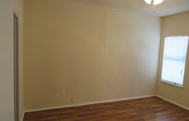 2 beds, 2 baths, $1,650