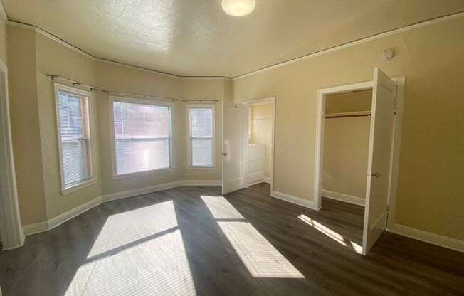 Studio, 1 bath, 450 sqft, $1,495