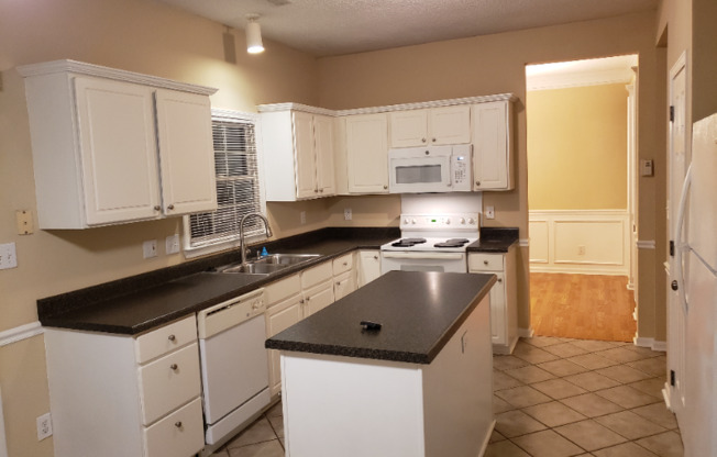 107 SHINING ARMOR CT