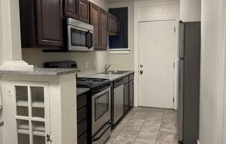 1 bed, 1 bath, 664 sqft, $850, Unit #4