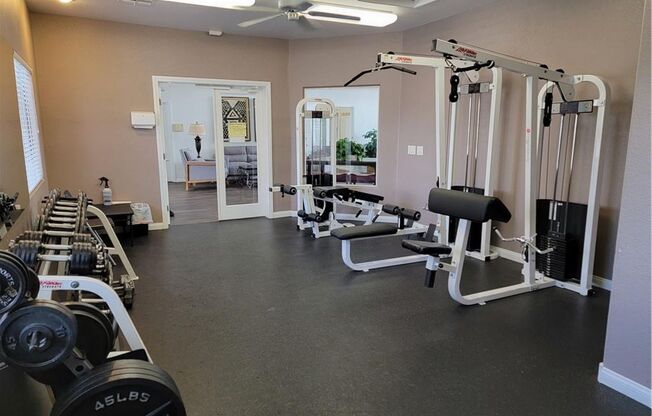 3 beds, 2 baths, $1,445, Unit # 4822