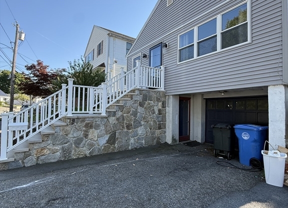 128 SEMINOLE AVE