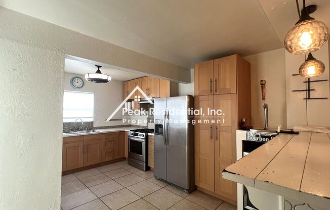 3 beds, 1.5 baths, $2,795