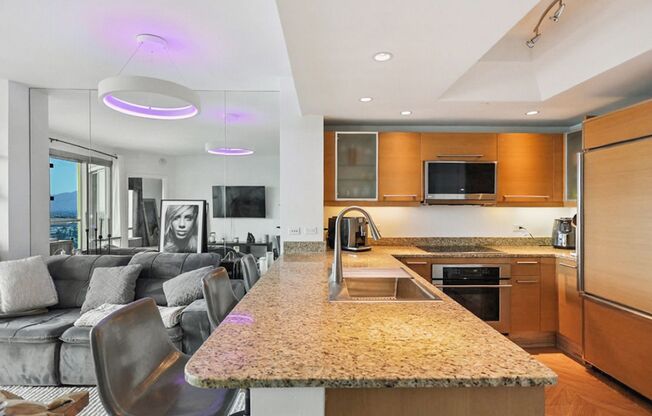 1 bed, 1.5 baths, $1,975, Unit # 1105