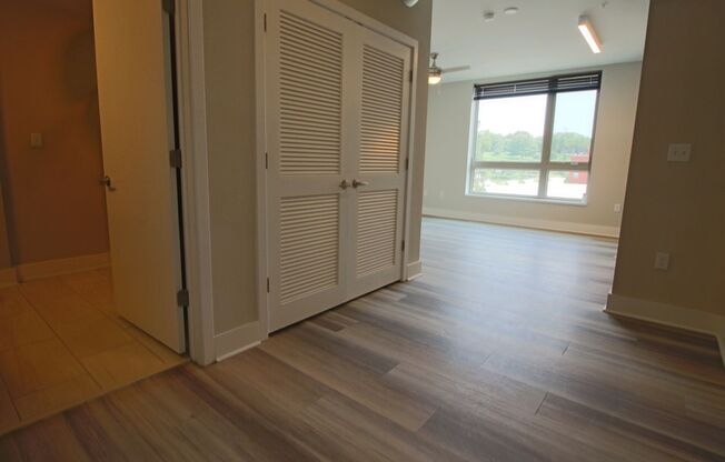 Studio, 1 bath, 443 sqft, $1,195, Unit APT 224