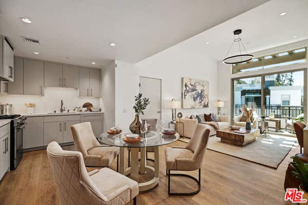 2 beds, 2 baths, 1,120 sqft, $5,295