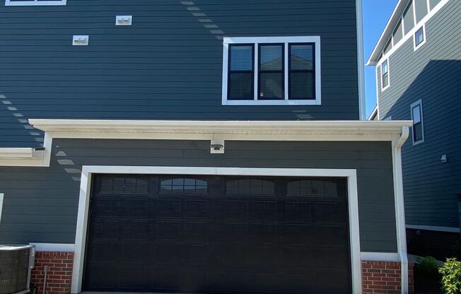 4 beds, 3.5 baths, 2,352 sqft, $2,995, Unit 13056 Lincoln Road 2 Car Garage D2352 Townhome
