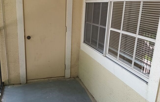 2 beds, 1 bath, $1,500, Unit 1635 BLDG 16