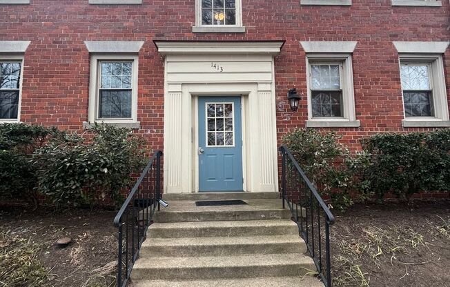 Alexandria/North Old Town/Harbor Terrace - 1413 Abingdon Drive - $2,400.00