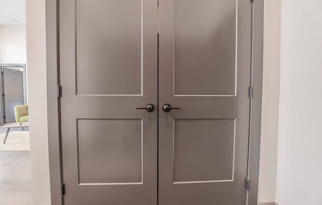 1 bed, 1 bath, 725 sqft, $1,610, Unit A111
