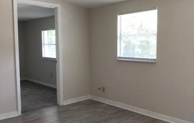 2 beds, 1 bath, $1,350