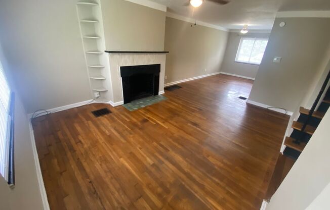 m1684-1690nwblvd