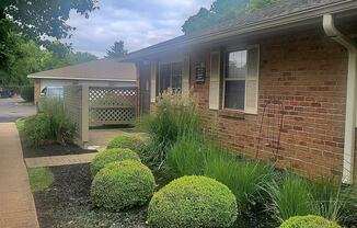 Flower bed with shrubs at Sheffield at Sylvan in Ohio