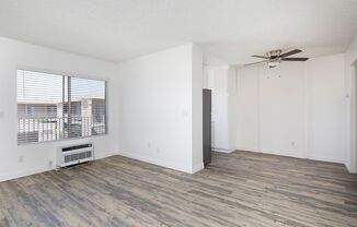 Four Winds Apartments