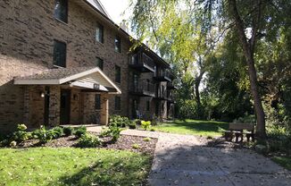 Yahara Landing Apartments