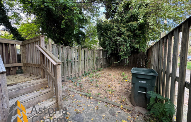 3 beds, 1 bath, $1,600