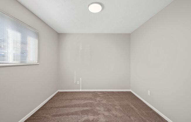 2 beds, 1.5 baths, 900 sqft, $1,650, Unit F05