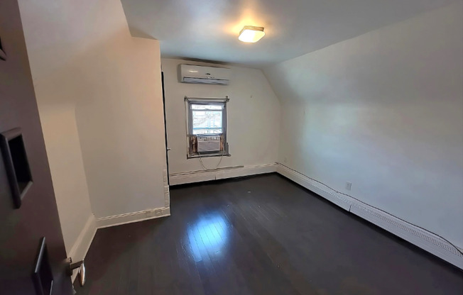 62 LINCOLN ST
