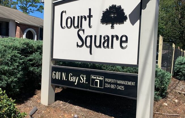 2Bed/2Bath Available at Court Square!