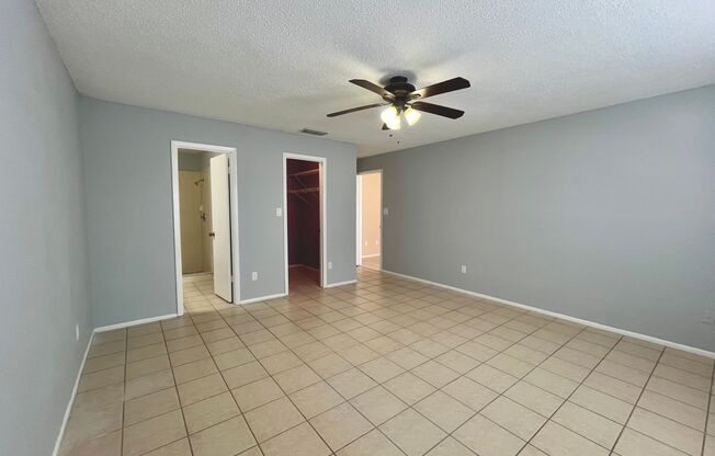 2 beds, 2 baths, $2,095