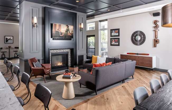 VIntage on Selby | Community Amenities | Summit Room Fireplace and Lounge Seating