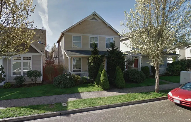 4-Bedroom Home in Hillsboro!