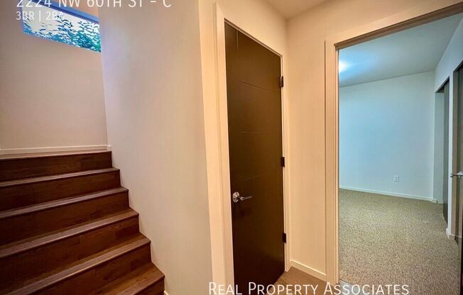 2224 NW 60 ST