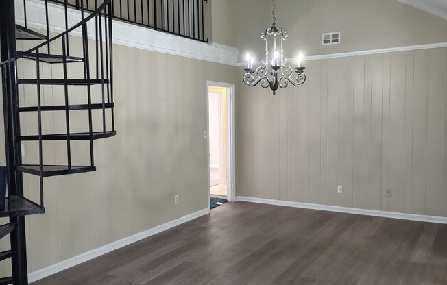 2872 LEISURE SPG CIR