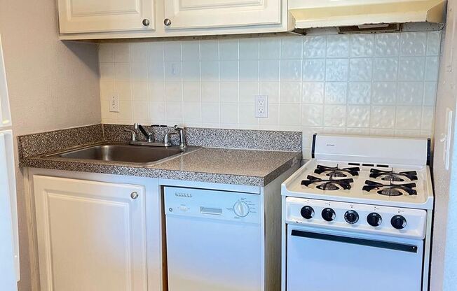 131 Water Front Way #230