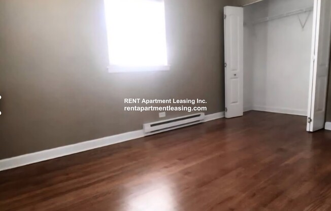 7626 N Milwaukee Ave